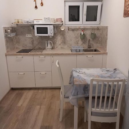 Апартаменты Ivka Хвар Экстерьер фото
